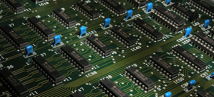 Mergers & Acquisitions, Compraventa de empresas