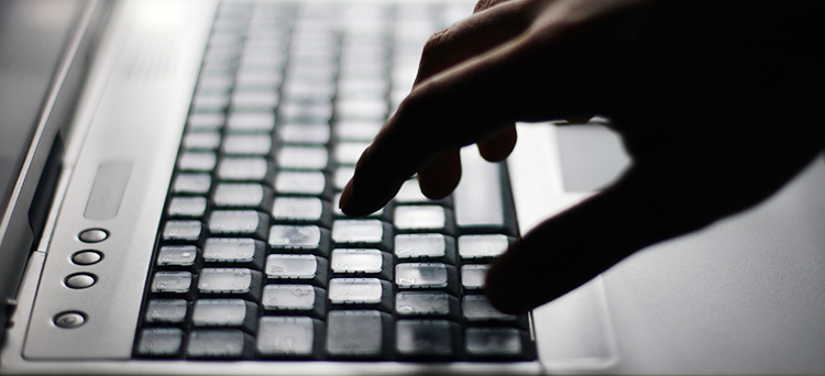 Mergers & Acquisitions, Compraventa de empresas