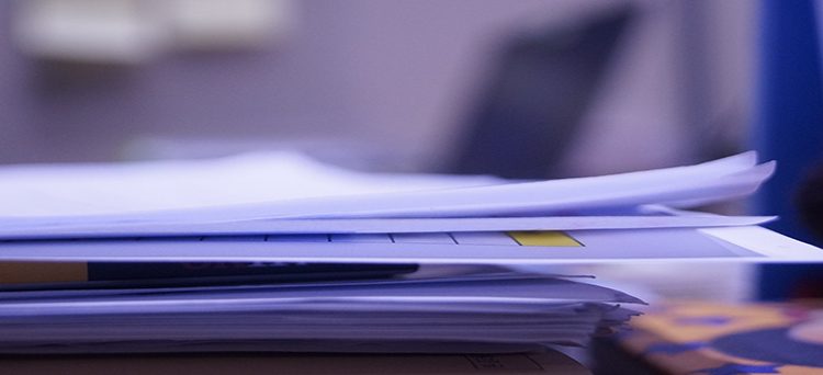 Mergers & Acquisitions, Compraventa de empresas