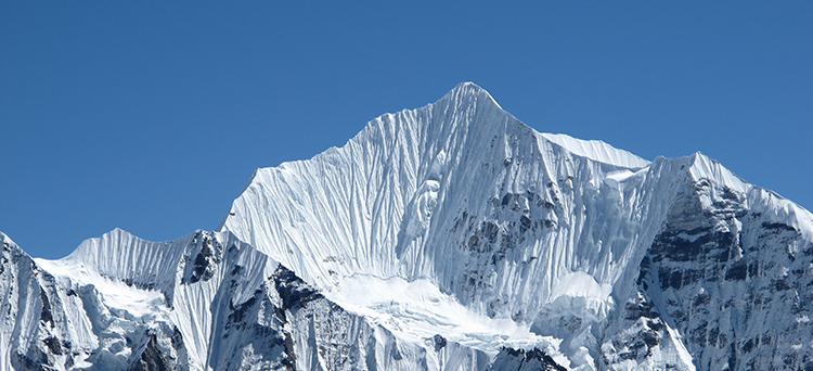 Mergers & Acquisitions, Compraventa de empresas