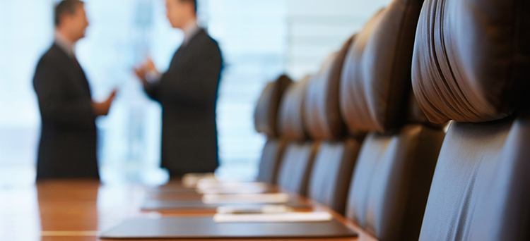 Mergers & Acquisitions, Compraventa de empresas