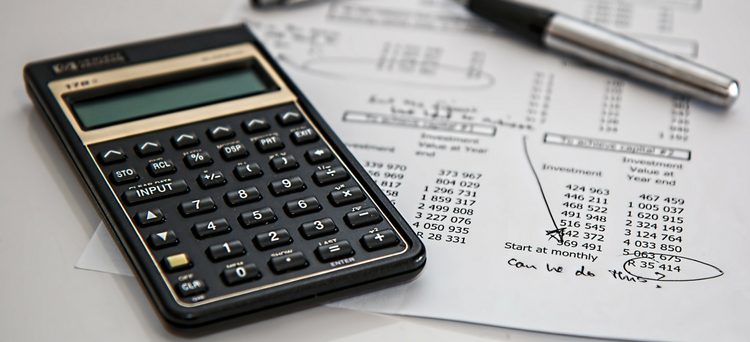 6 steps to identify the ideal sector and company to buy