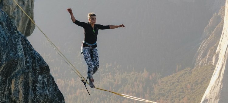 Company valuation and investment risk - sharing formulas