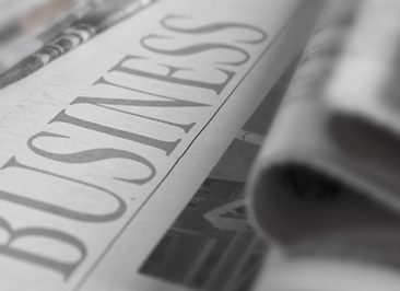 Mergers & Acquisitions, Compraventa de empresas