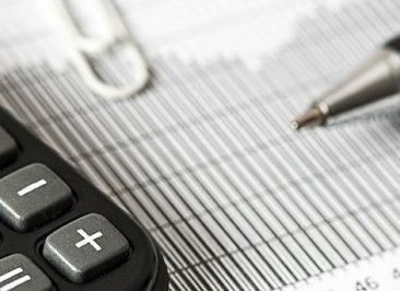 COMPRA DE FACTURAS Y LA VENTA DE UNA EMPRESA