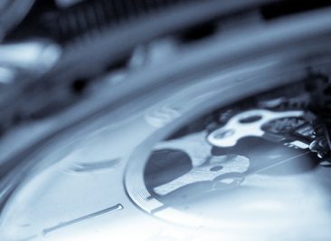 Mergers & Acquisitions, Compraventa de empresas