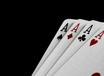 Mergers & Acquisitions, Compraventa de empresas