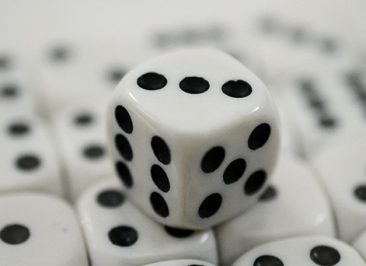 Mergers & Acquisitions, Compraventa de empresas