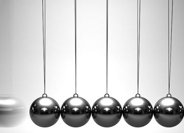 Mergers & Acquisitions, Compraventa de empresas