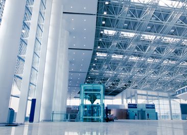 Mergers & Acquisitions, Compraventa de empresas