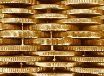 Mergers & Acquisitions, Compraventa de empresas