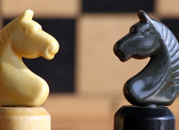 Mergers & Acquisitions, Compraventa de empresas